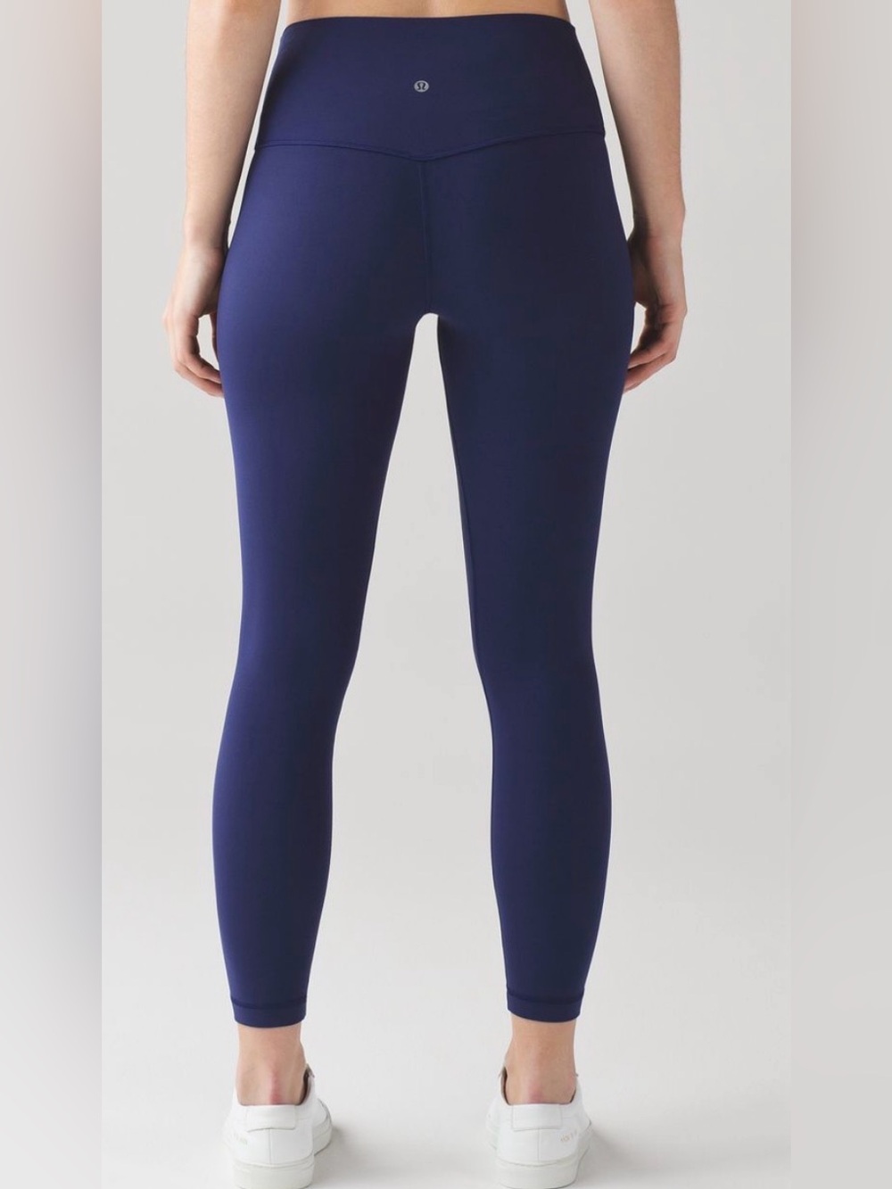 Lululemon Align navy size 4